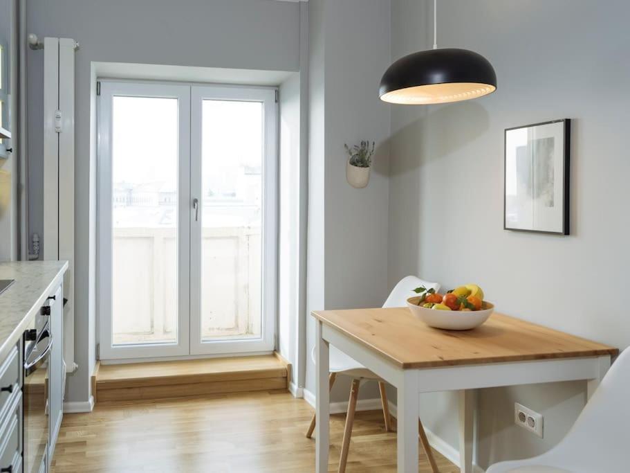 Good Vibes Central Apartment Bucharest Exterior photo